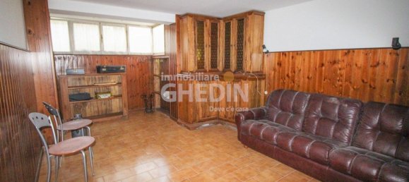 6 bedrooms House in Susegana, Italy No. 317872 12