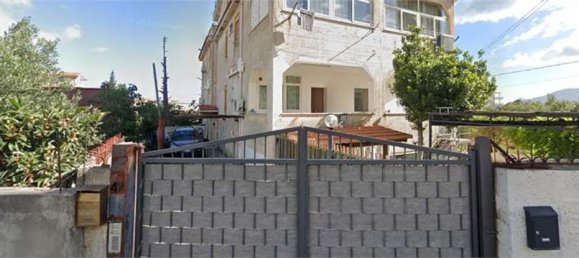 4 rooms Apartment in Carini, Italy No. 50937 12