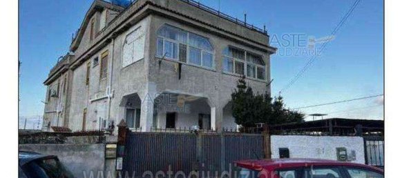 4 rooms Apartment in Carini, Italy No. 50937 2