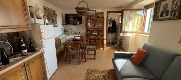 5 rooms House in Altissimo, Italy No. 14685 19