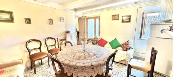 Дом с 3 комнатами в Риети, Италия № 288659 3