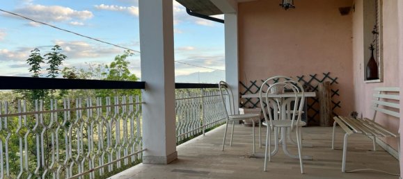 4-Zimmer Haus in Collecorvino, Italy, Nr. 303089 24