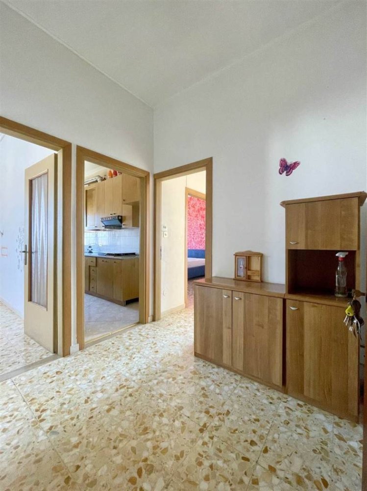 Apartamento de 2 dormitorios en Borgo Virgilio, Italy No. 228679