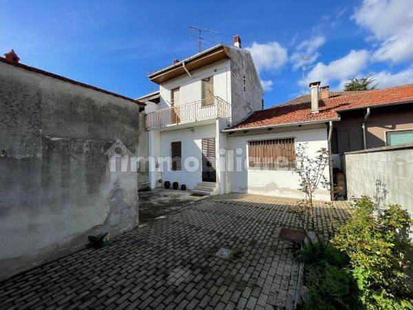 1 chambre Villa à Vercelli, Italy No. 190932