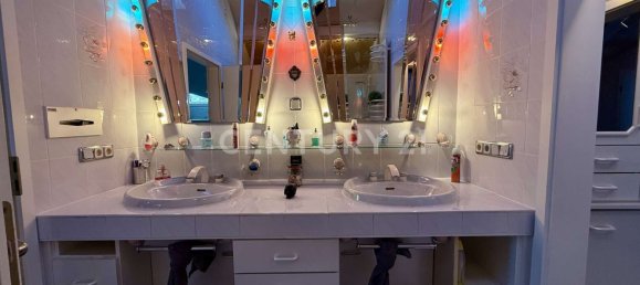 Вилла с 7 комнатами в Нойнкирхен, Германия № 53264 15