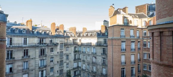 5 bedrooms Apartment in Paris, France No. 346381 7