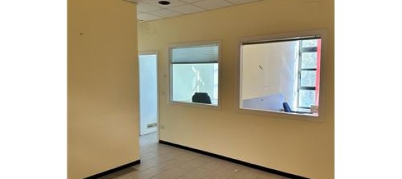 5-Zimmer Büro in Foligno, Italy, Nr. 280276 9