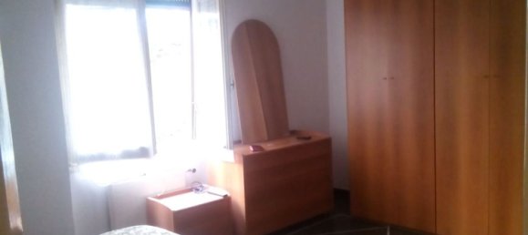 4 rooms Apartment in Genoa, Italy No. 256919 8