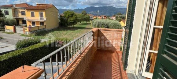 3 bedrooms Villa in Capannori, Italy No. 354256 36