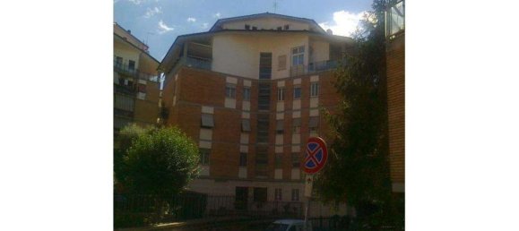 3 chambres Appartement à Rome, Italy No. 360089 9