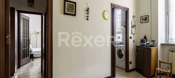 Apartamento de 2 habitaciónes en Bresso, Italy No. 182261 18