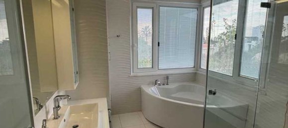 6 bedrooms Villa in Pyrgos, Cyprus No. 16619 9