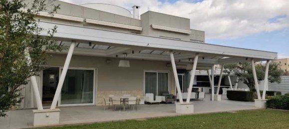 6 bedrooms Villa in Pyrgos, Cyprus No. 16619 16