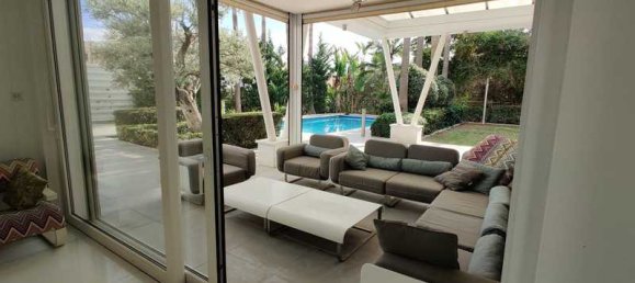 6 bedrooms Villa in Pyrgos, Cyprus No. 16619 5