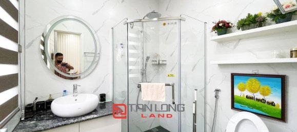 4 chambres Villa à Long Bien, Vietnam No. 584 9