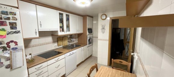 2 bedrooms Apartment in Madrid, Spain No. 161993 17