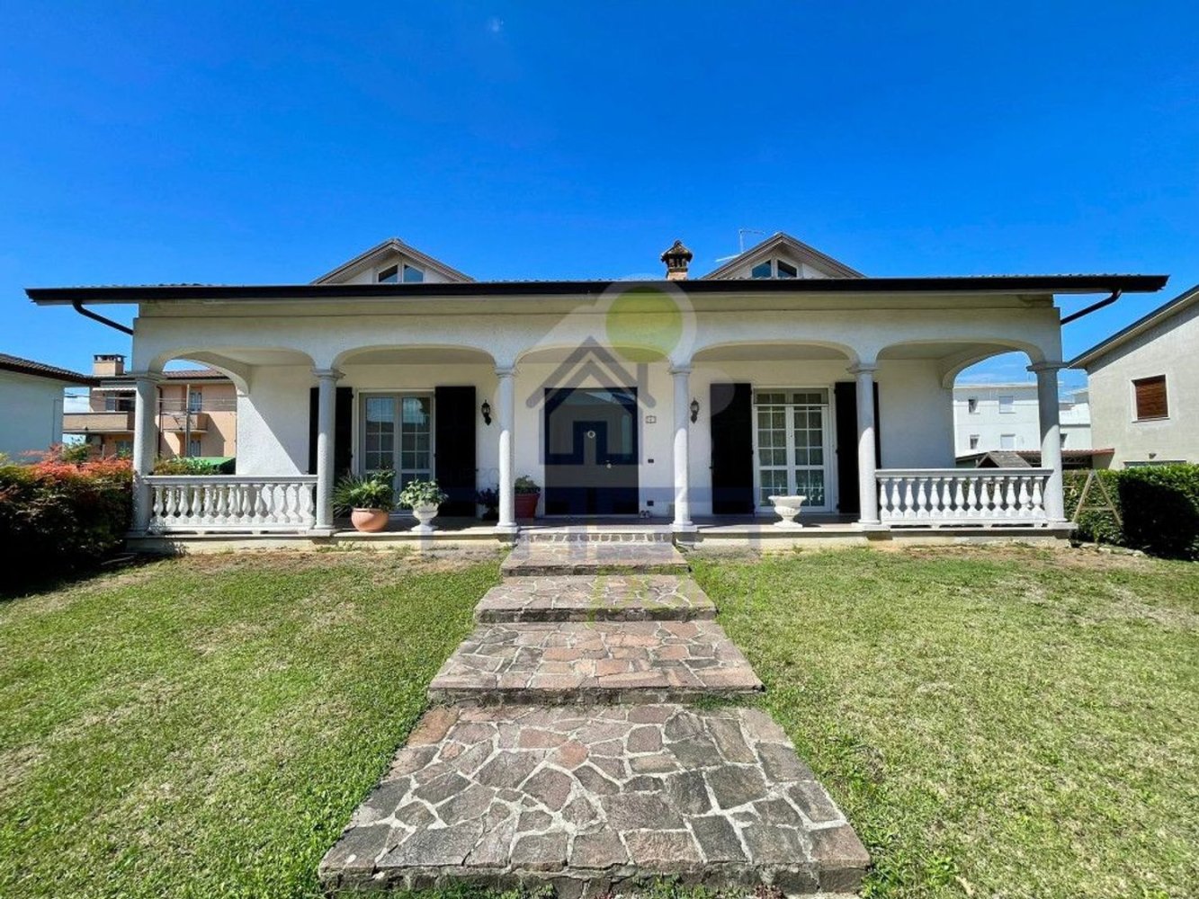 3 chambres Villa à Castel San Giovanni, Italy No. 338232