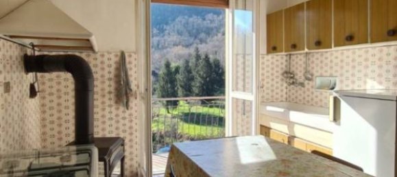 Apartamento de 3 dormitorios en Neirone, Italy No. 280959 17