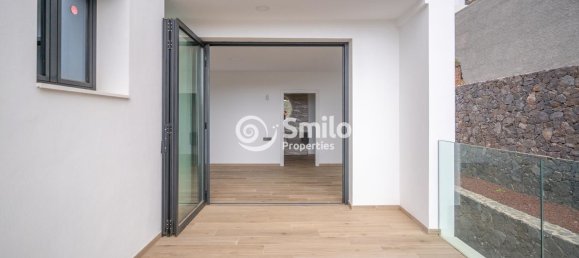 4 غرف نوم فيلا في Adeje, Spain رقم 92704 24