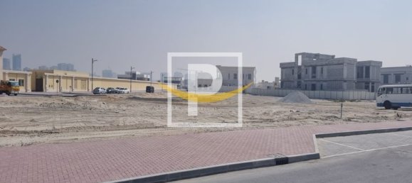 1380.2m² Land in Deira, UAE No. 7324 2