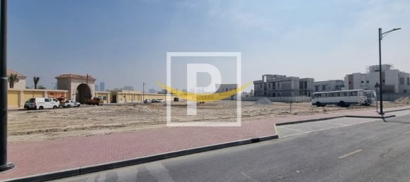 1380.2m² Land in Deira, UAE No. 7324 3