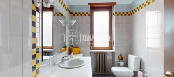 2 Schlafzimmer Wohnung in Bra, Italy, Nr. 323093 18