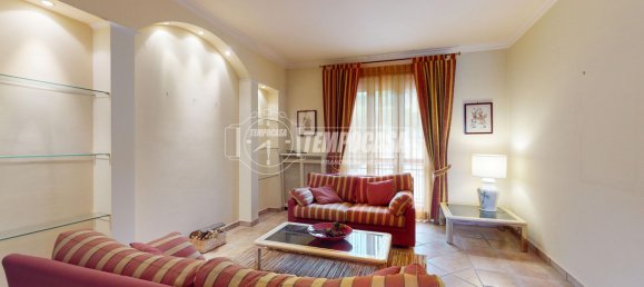 2 Schlafzimmer Wohnung in Bra, Italy, Nr. 323093 9