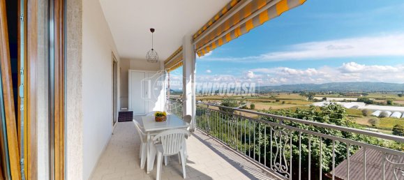 2 Schlafzimmer Wohnung in Bra, Italy, Nr. 323093 4