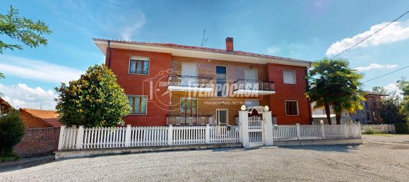 2 Schlafzimmer Wohnung in Bra, Italy, Nr. 323093 7