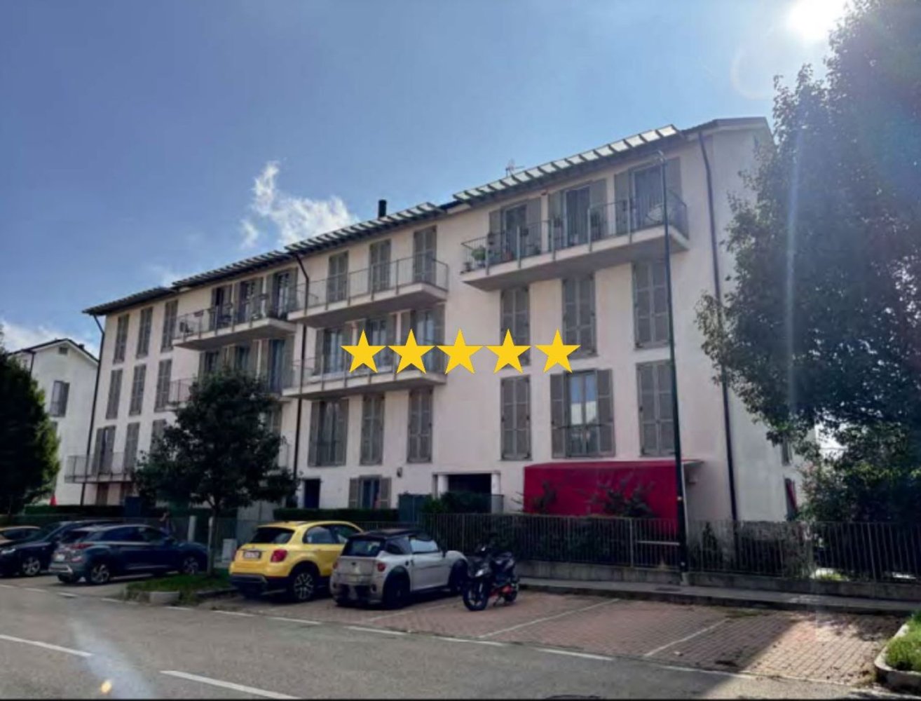 3غرفة شقة في Chieri, Italy رقم 197956