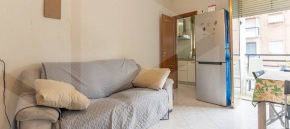 3-salle Appartement à Milan, Italy No. 241659 3