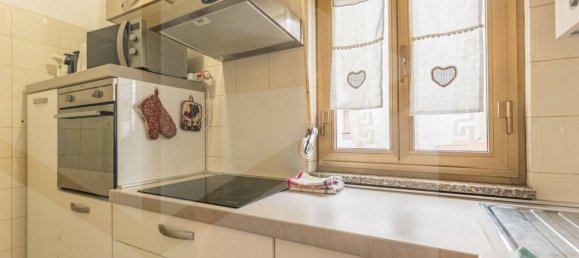 3-salle Appartement à Milan, Italy No. 241659 10
