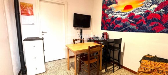 1 bedroom Apartment in Turin, Italy No. 60980 5