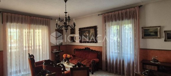 3 bedrooms Apartment in Monza, Italy No. 277013 28