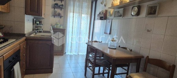 3 bedrooms Apartment in Monza, Italy No. 277013 7