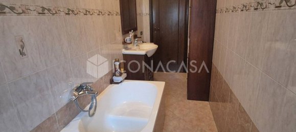 3 bedrooms Apartment in Monza, Italy No. 277013 24