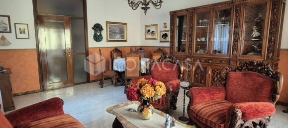 3 bedrooms Apartment in Monza, Italy No. 277013 29