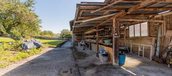 4 bedrooms House in Nouilly, France No. 252263 10