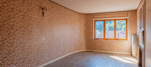 4 bedrooms House in Nouilly, France No. 252263 6