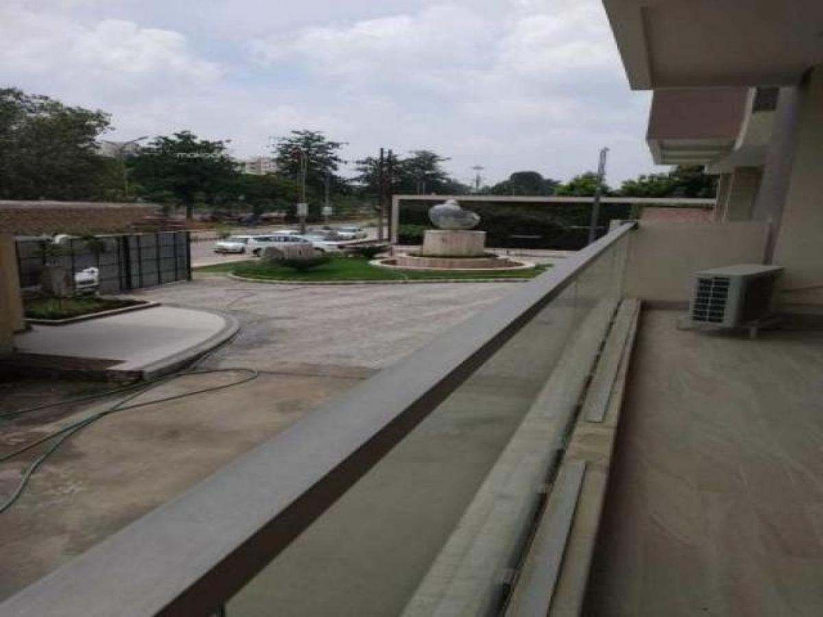 3 bedrooms House in Lucknow, India No. 1918