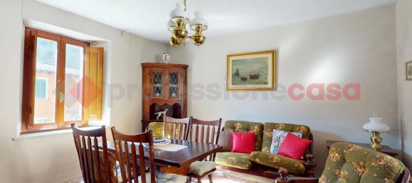 3-salle Maison à Minucciano, Italy No. 16394 21