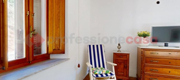 3-salle Maison à Minucciano, Italy No. 16394 36