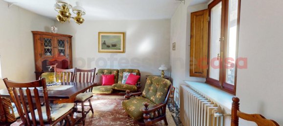 3-salle Maison à Minucciano, Italy No. 16394 9