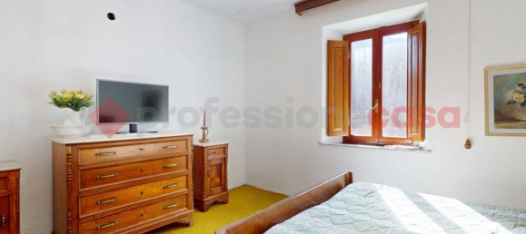 3-salle Maison à Minucciano, Italy No. 16394 37