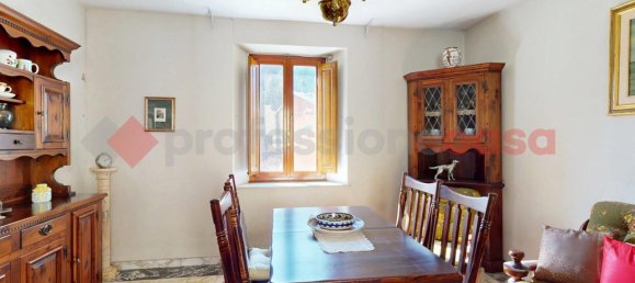 3-salle Maison à Minucciano, Italy No. 16394 22
