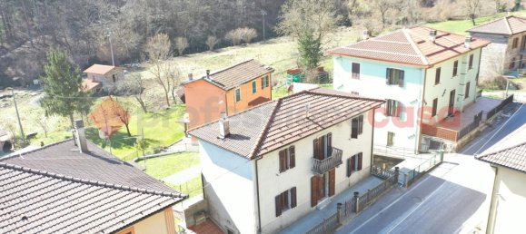 3-salle Maison à Minucciano, Italy No. 16394 42