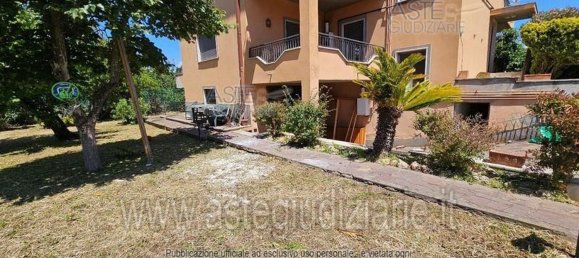 Casa de 11 habitaciónes en Rome, Italy No. 222804 15