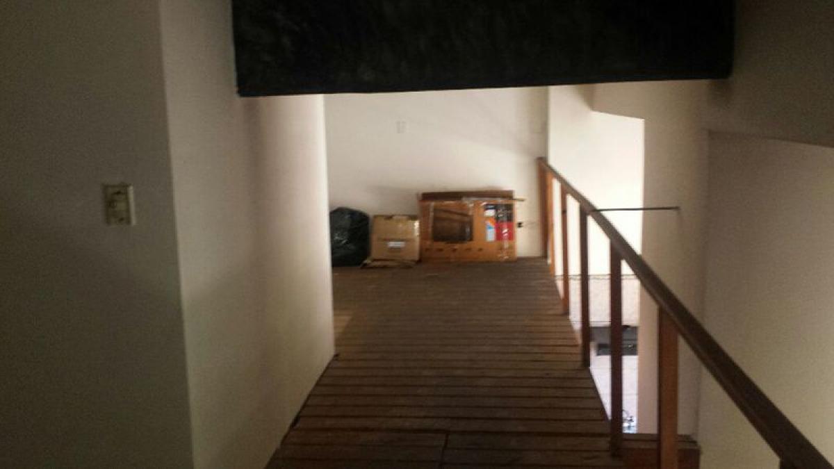 3 bedrooms Apartment in Lanus, Argentina No. 10567