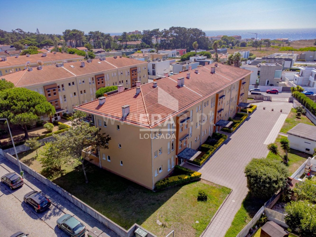 3 bedrooms Apartment in Arvore, Portugal No. 288085