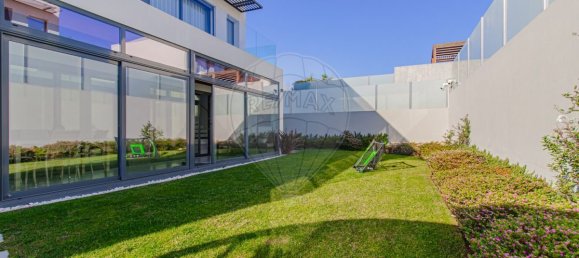 3 Schlafzimmer Haus in Rio de Mouro, Portugal, Nr. 46743 4